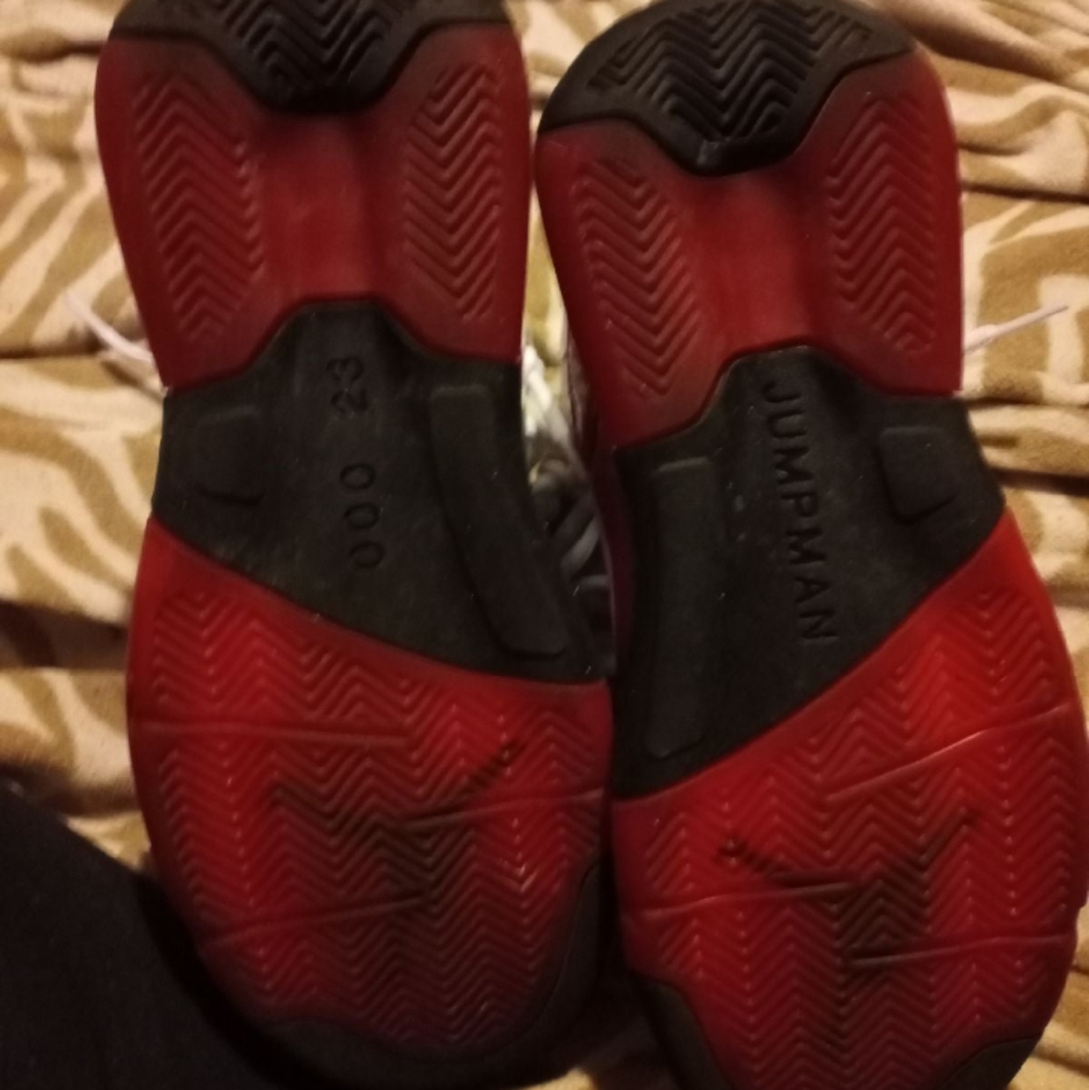 Jordan Max - Picture 2 of 2